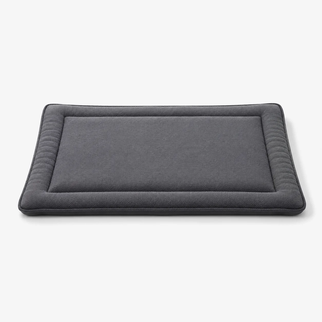 Portable dog settle mat for attention barking training